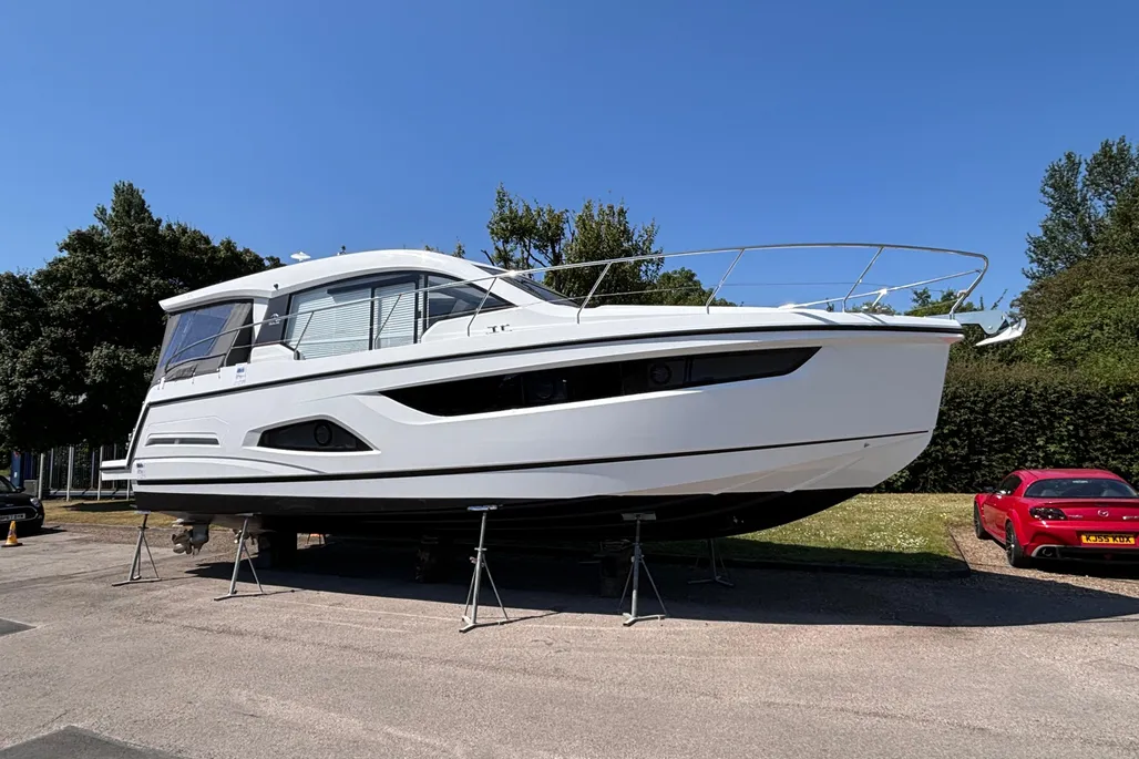 Sealine C390 usato - foto 1