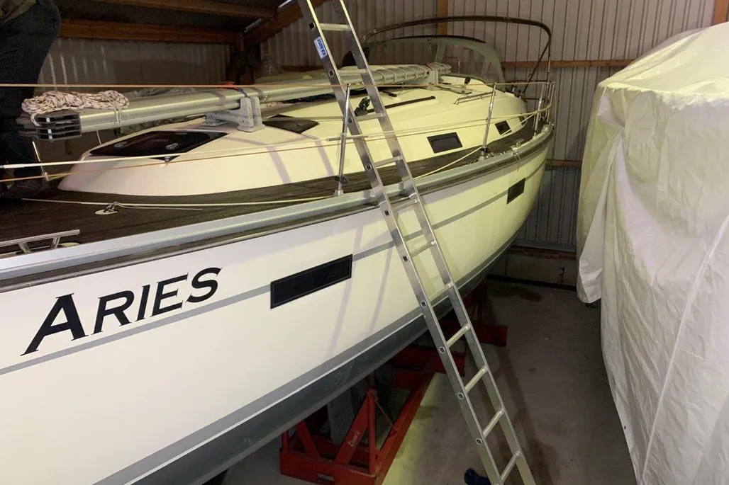 Bavaria Yachts Cruiser 36 used - photo 1