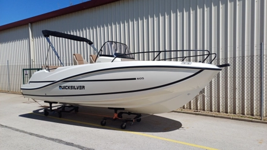 Quicksilver Open Activ 605 used - photo 1
