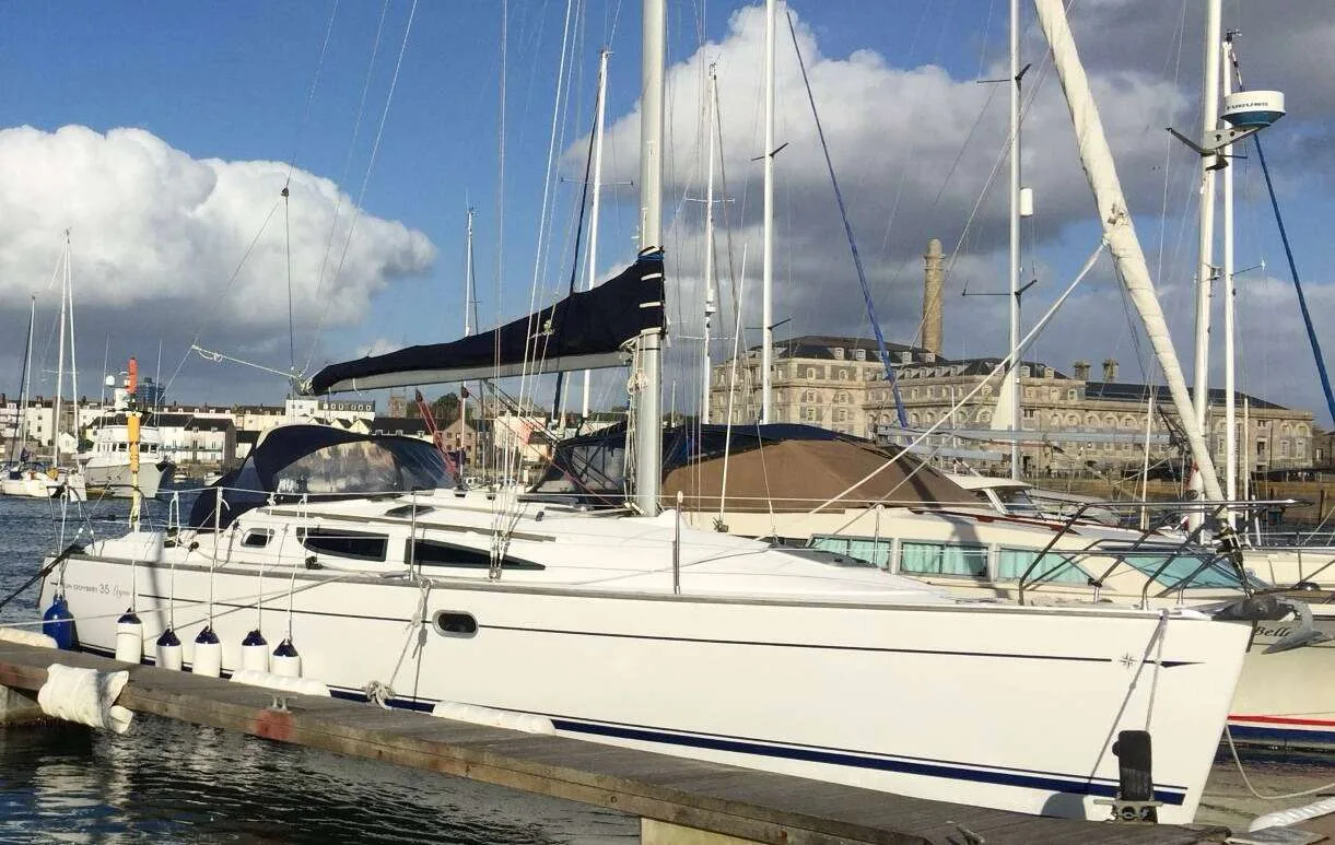 Jeanneau SUN ODYSSEY 35 LEGEND gebraucht - Foto 1