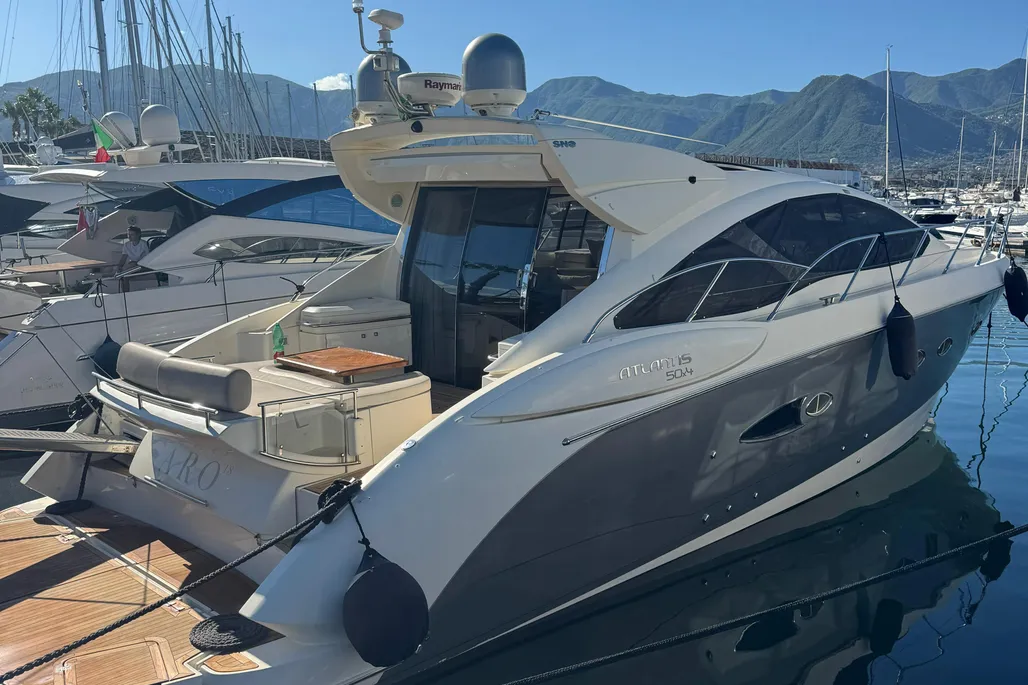 Azimut Atlantis 50x4 used - photo 1