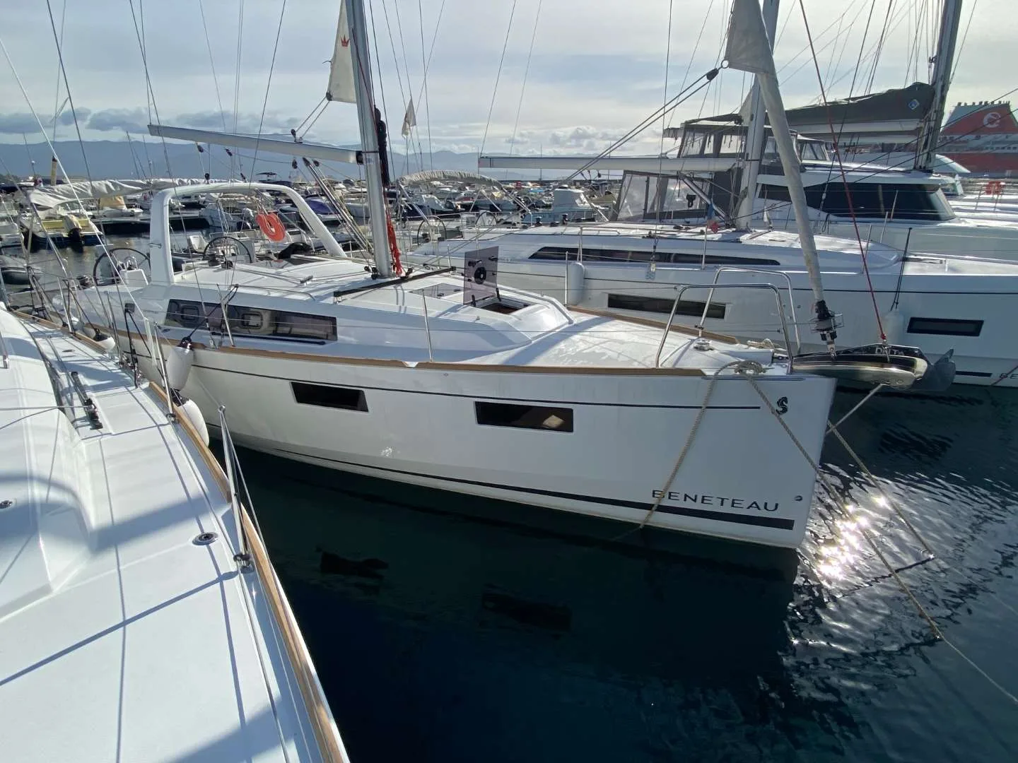 Beneteau OCEANIS 35.1 usato - foto 1