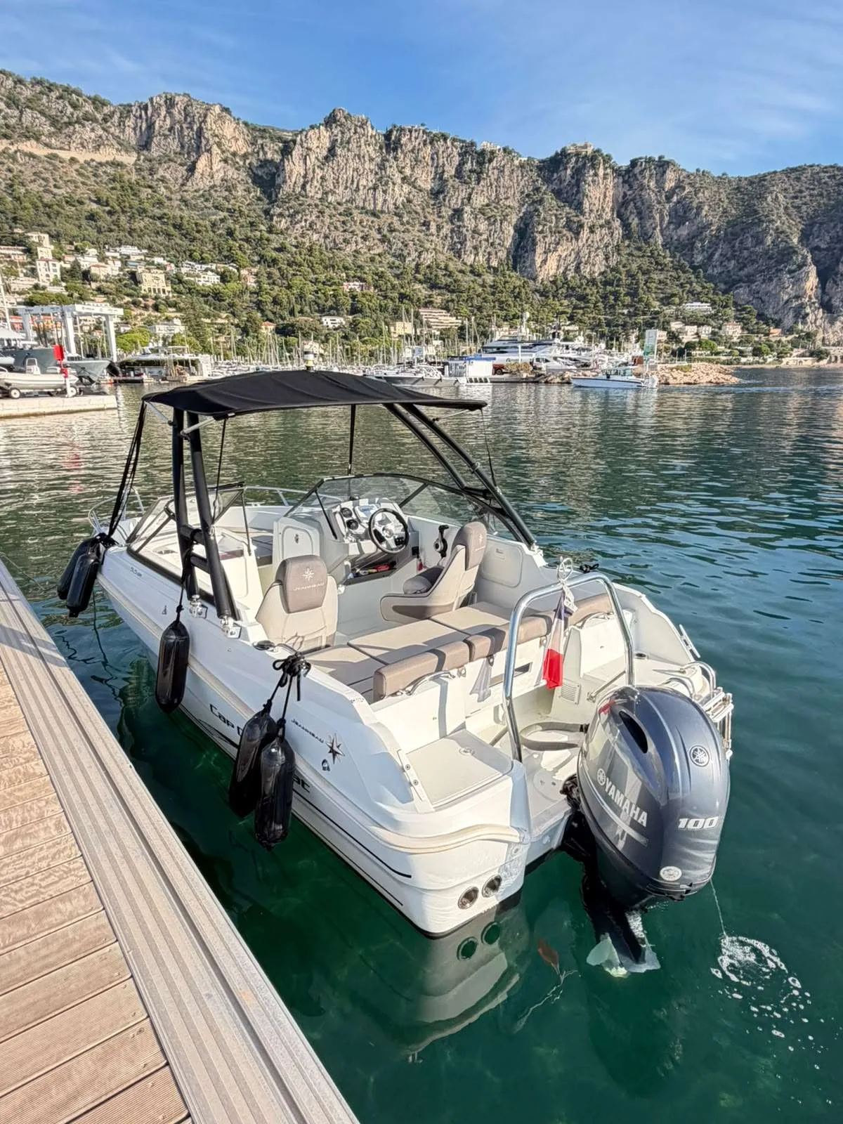 Jeanneau CAP CAMARAT 5.5 BR SÉRIE 2 gebraucht - Foto 1