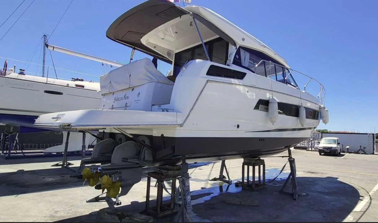 Jeanneau NC 37 d'occasion - photo 1