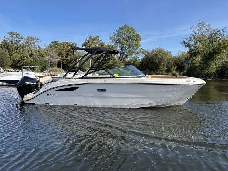 Sea Ray 230 SDX OB gebraucht - Foto 1