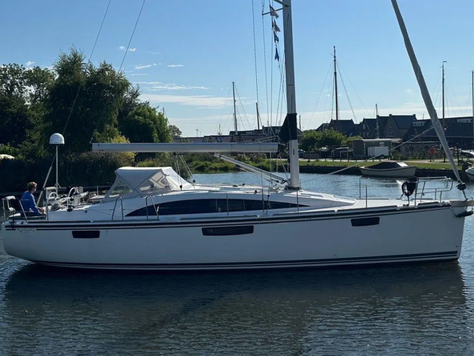 Bavaria Yachts 42 Vision used - photo 1