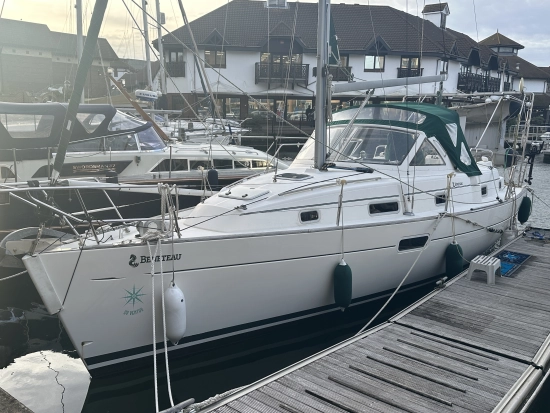 Beneteau Oceanis 36 CC usato - foto 1