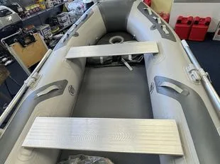 New IN STOCK – PW300 Air Floor Inflatable Boat! gebraucht - Foto 1