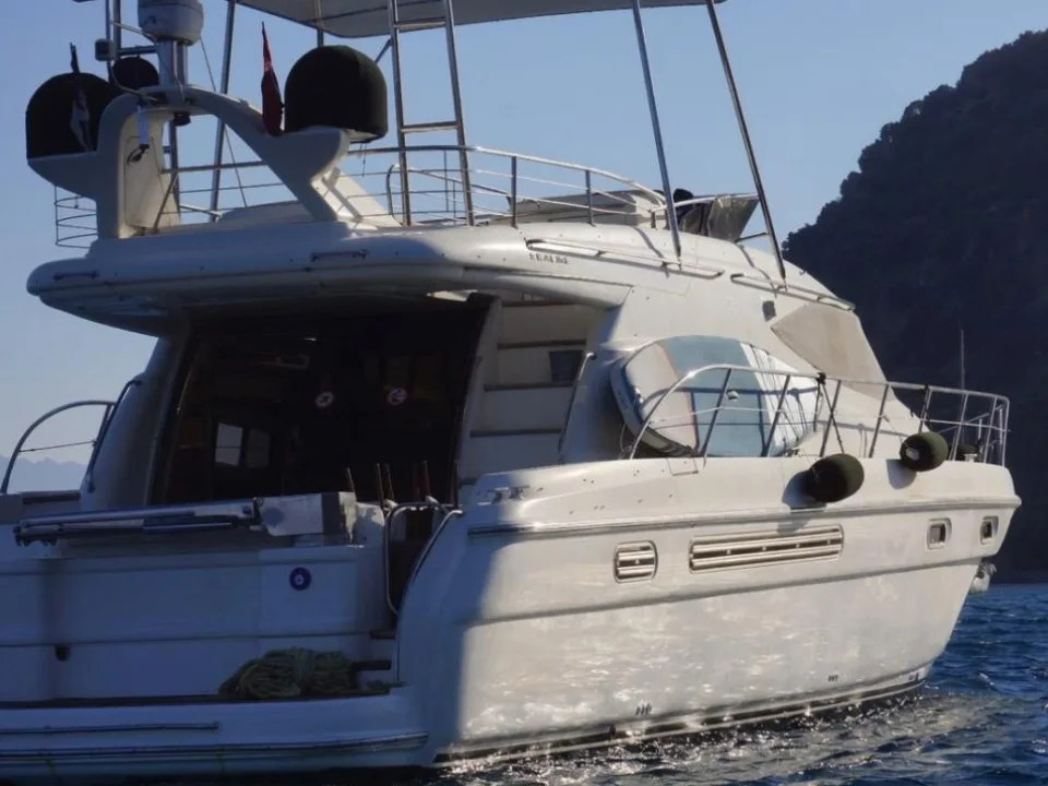 Sealine T52 FLYBRIDGE usato - foto 1
