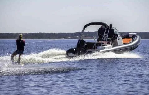 Zodiac Medline 6.8 RIB gebraucht - Foto 1