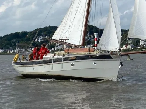 Cornish Crabbers Pilot Cutter 30 used - photo 1