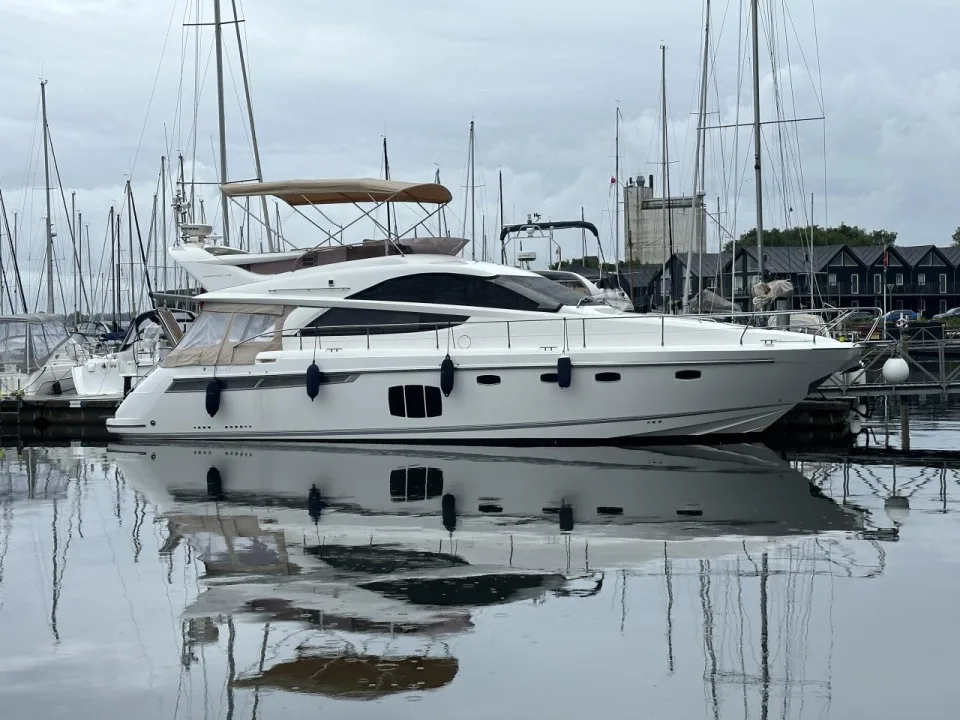 Fairline Phantom 48 used - photo 1