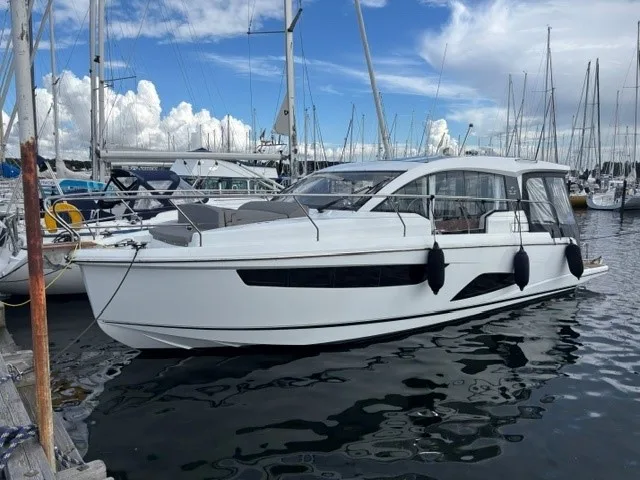 Sealine C330 usato - foto 1