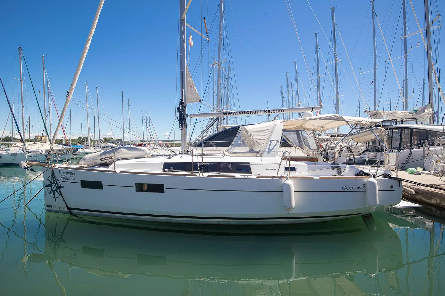 Beneteau OCEANIS 35 used - photo 1
