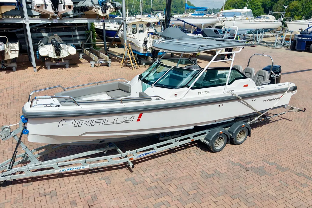 Axopar 24 T-Top gebraucht - Foto 1