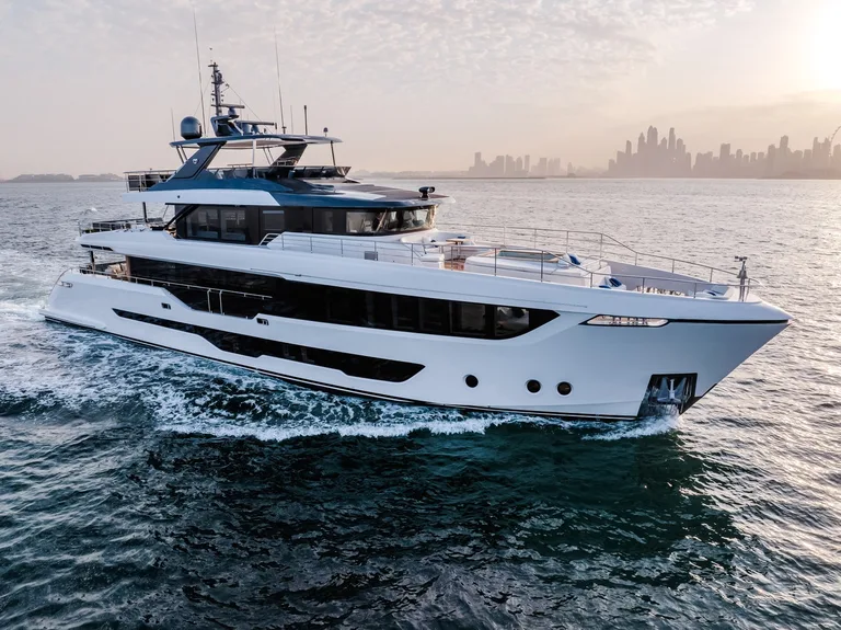 Gulf Craft Majesty 112 Terrace