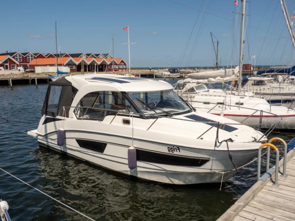 Beneteau Antares 9 usato - foto 1