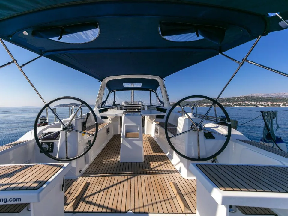 Beneteau Oceanis 38.1 usato - foto 1