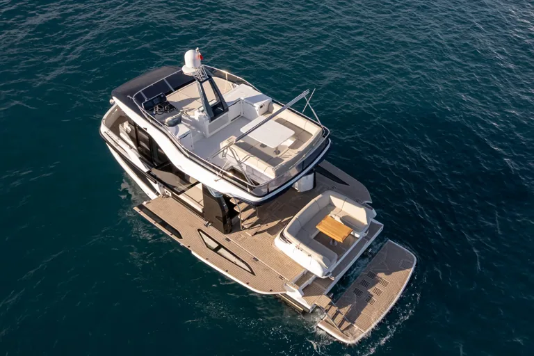 Galeon 430 Explorer