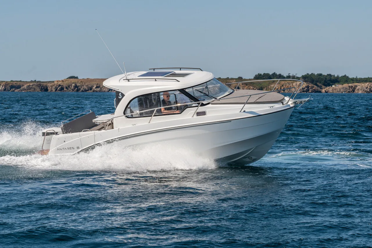 Beneteau 8 usato - foto 1