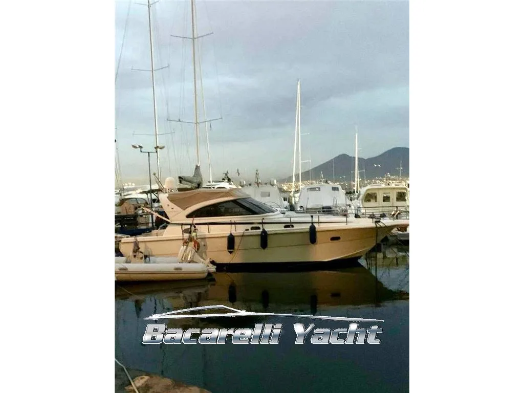 Cayman Yachts 38 WA usato - foto 1