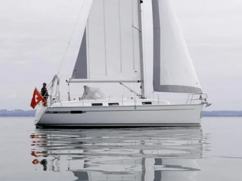 Bavaria Yachts Cruiser 32 used - photo 1