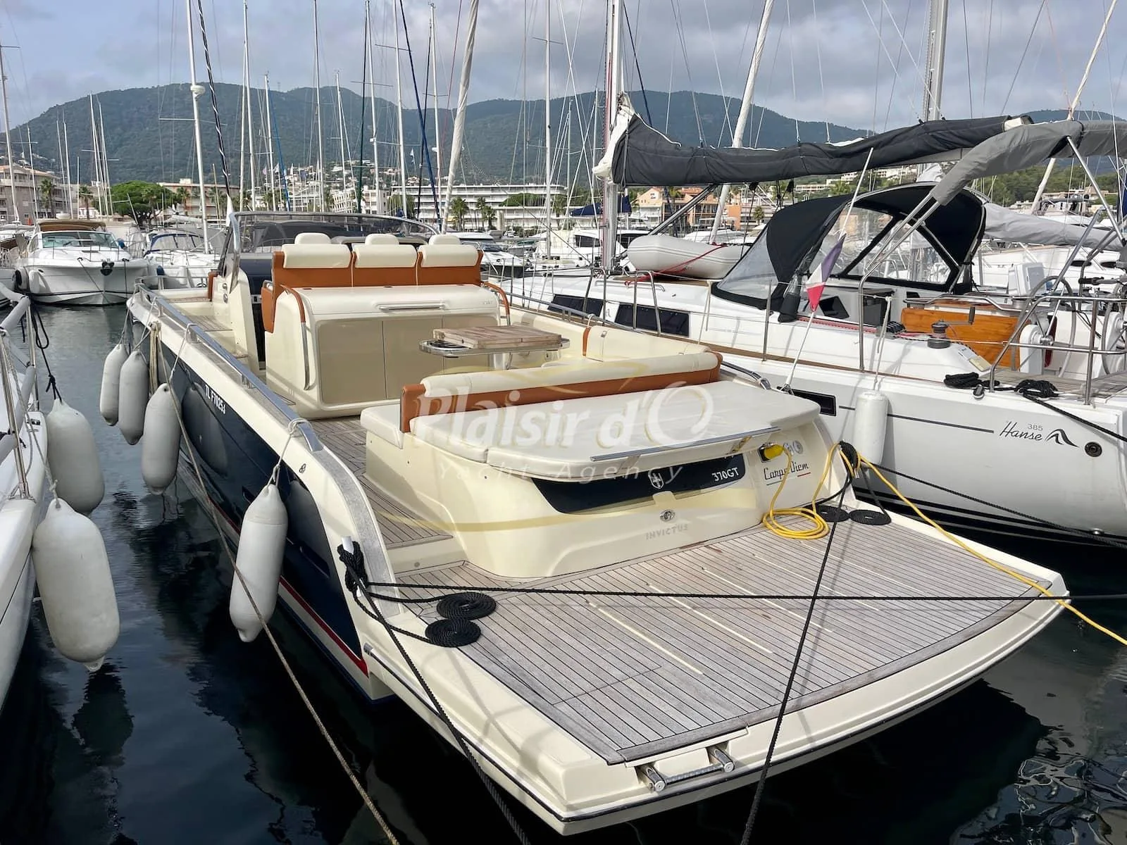 Invictus 370 gt used - photo 1