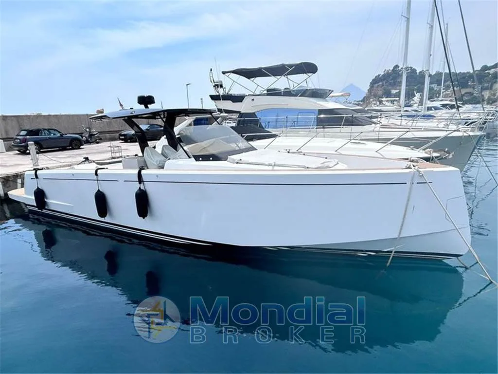 Pardo Yachts 43 used - photo 1
