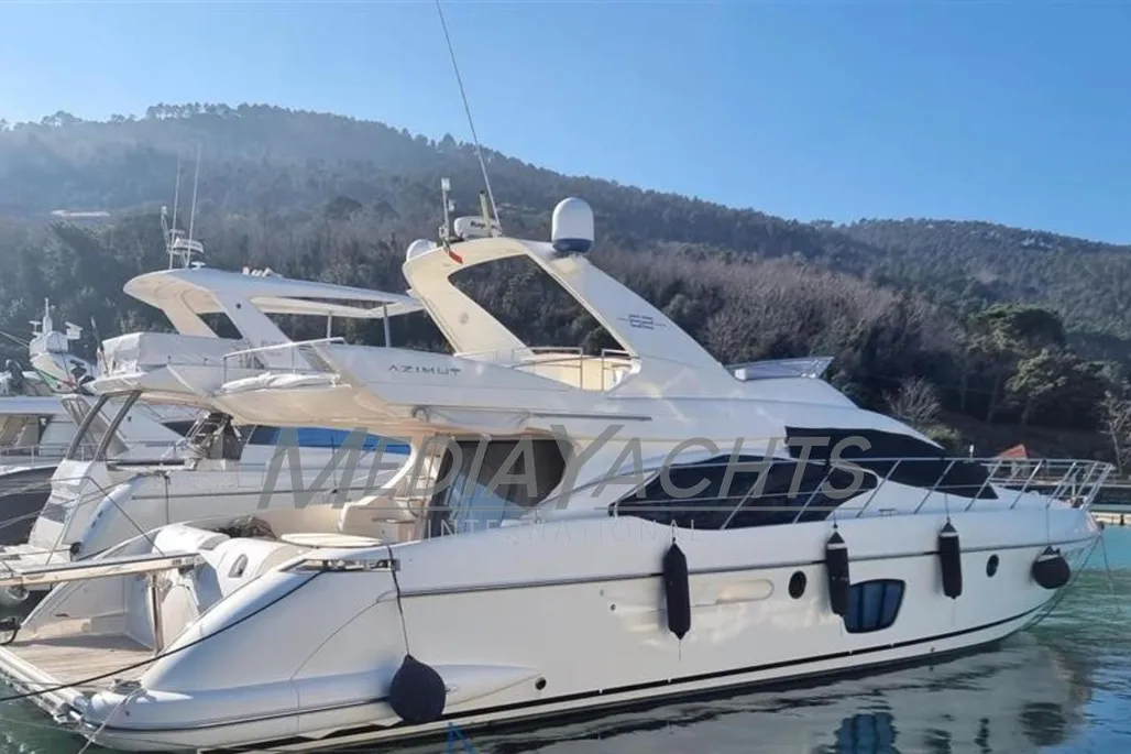 Azimut 62E d'occasion - photo 1
