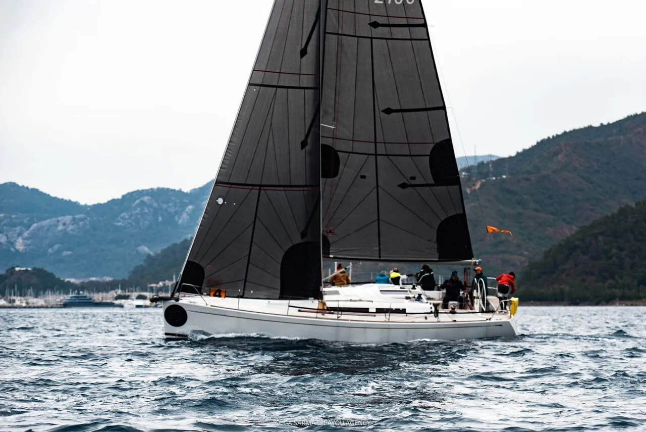 Grand Soleil 37 B&C usato - foto 1