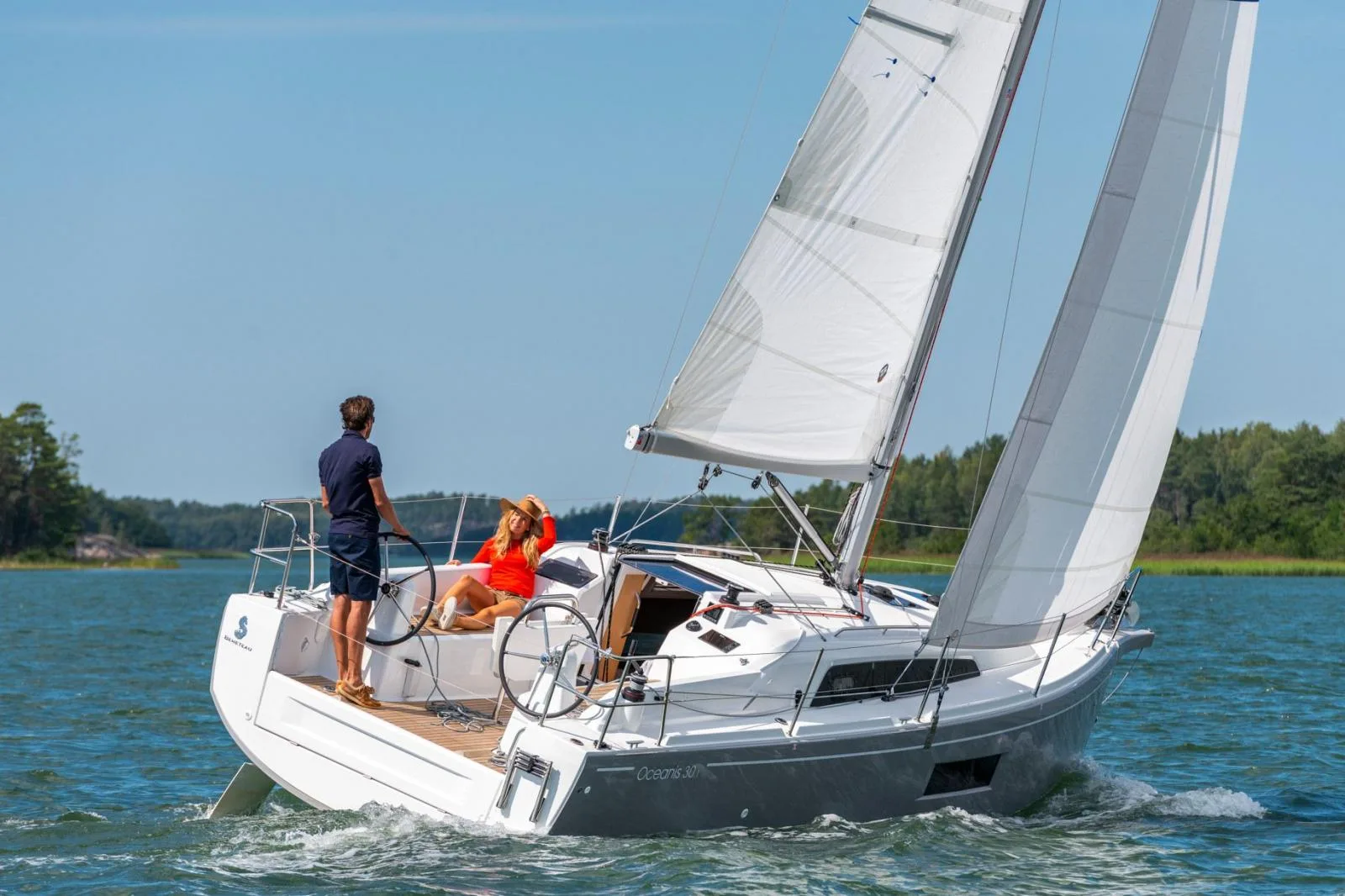 Beneteau Oceanis 30.1 used - photo 1