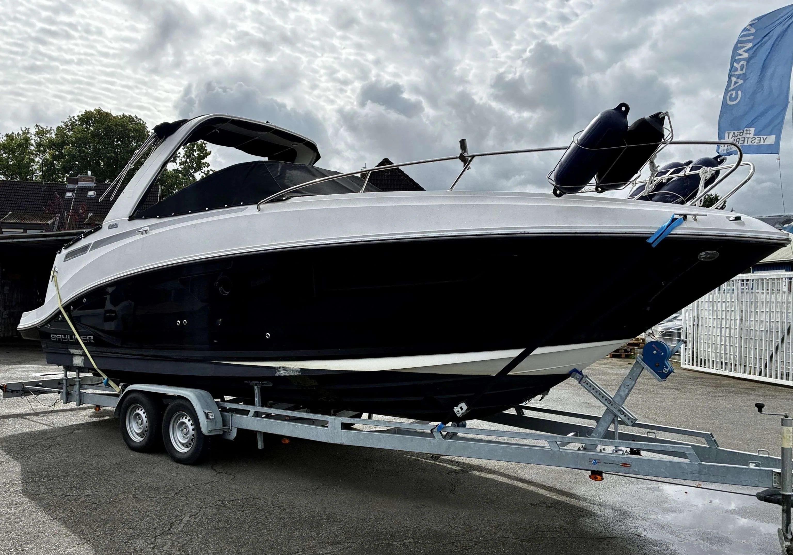 Bayliner 842 CUDDY gebraucht - Foto 1