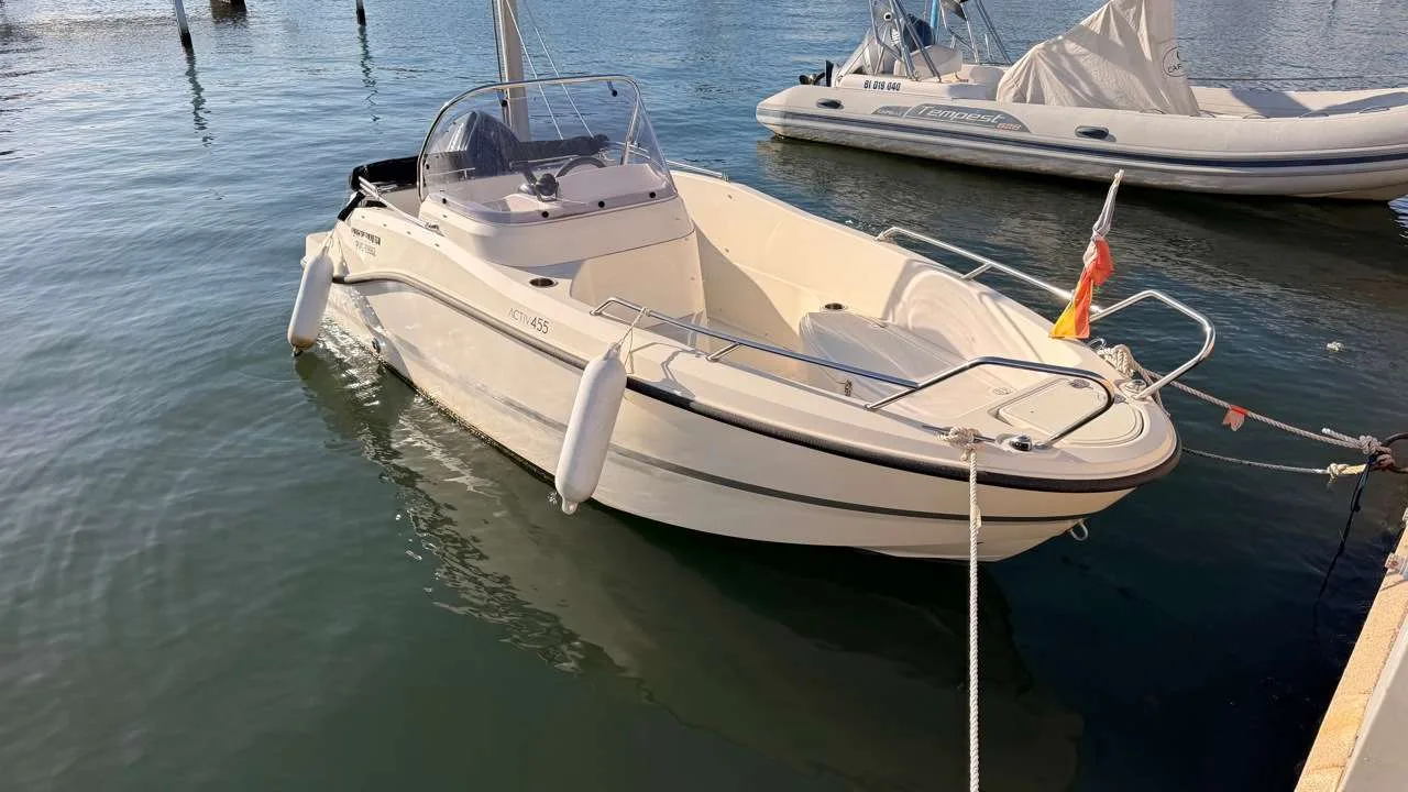 Quicksilver ACTIV 455 OPEN used - photo 1