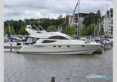 Fairline Phantom 43 Fly used - photo 1