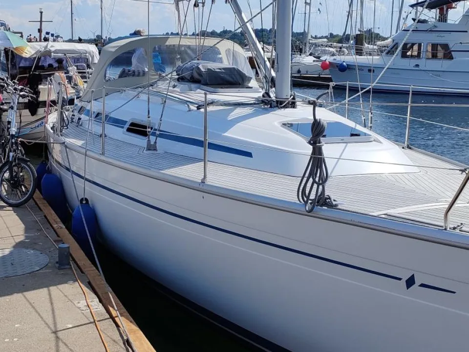 Bavaria Yachts 37 used - photo 1