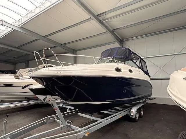 Sea Ray SUNDANCER 255 gebraucht - Foto 1