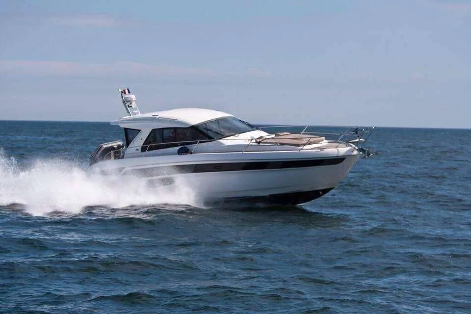 Bavaria Yachts SPORT 450 COUPE used - photo 1