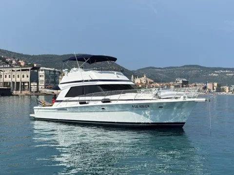 Riviera Marine 43 used - photo 1