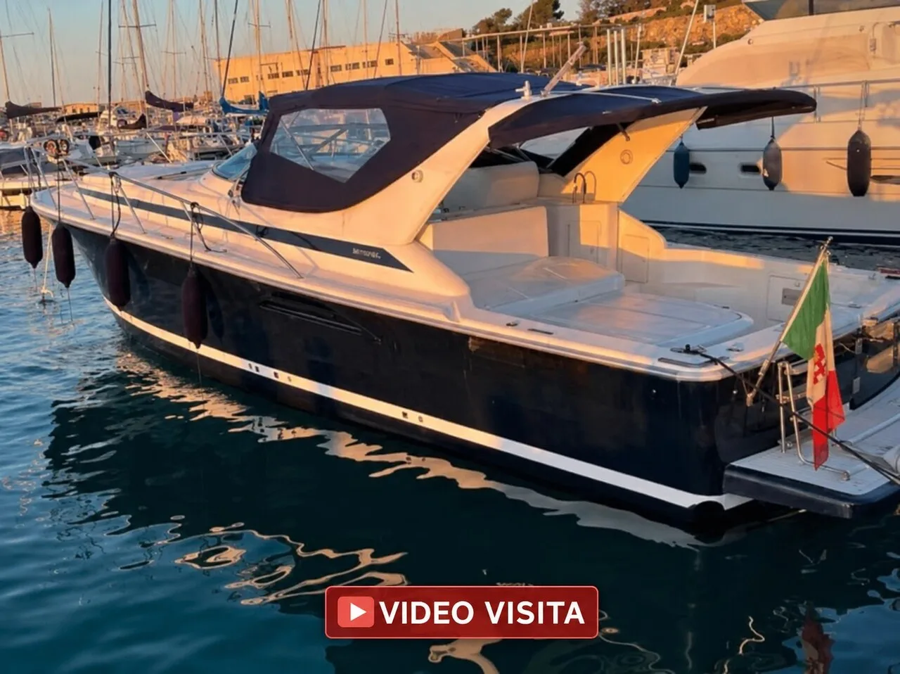 Riviera Marine 4000 Offshore used - photo 1