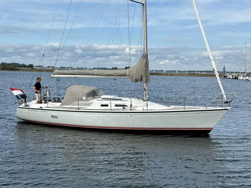 Dehler 37 cws 3-cabins used - photo 1