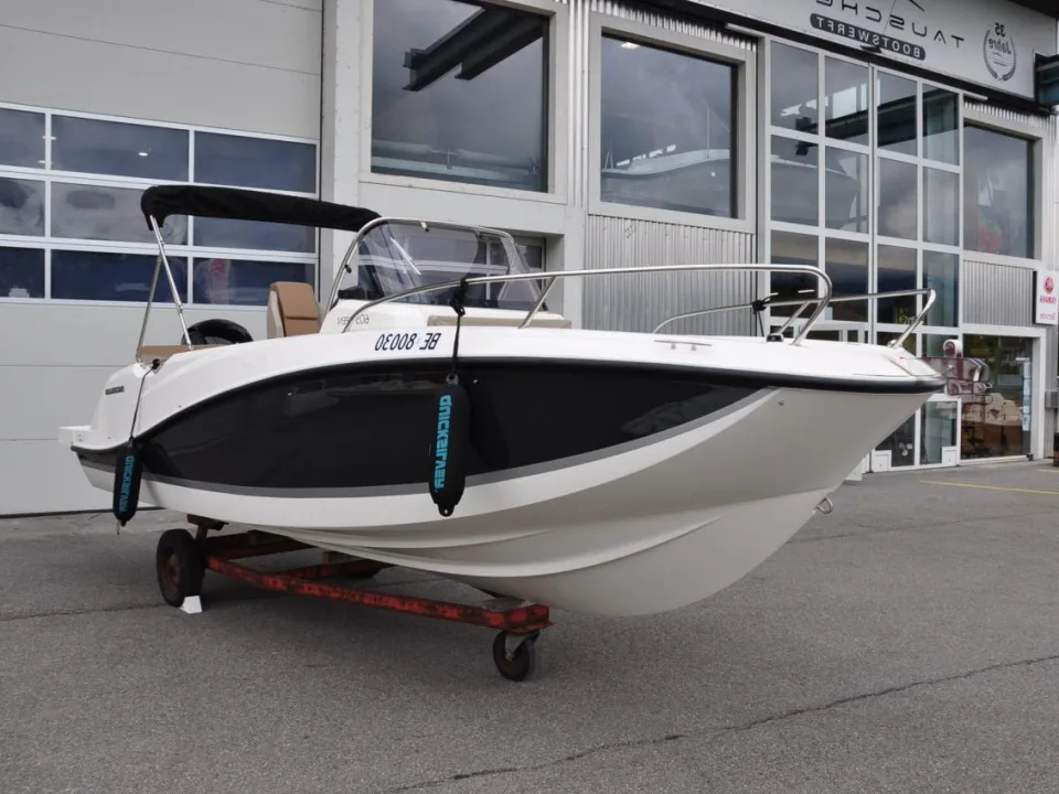 Quicksilver Activ 605 Open used - photo 1