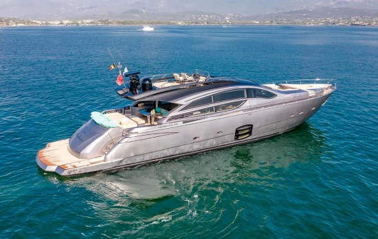 Pershing 82 VHP used - photo 1