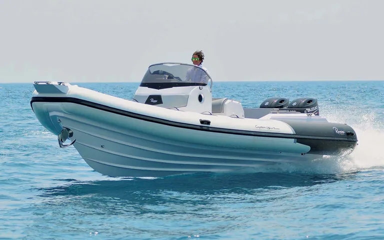 Ranieri International Cayman 28 Sport Touring