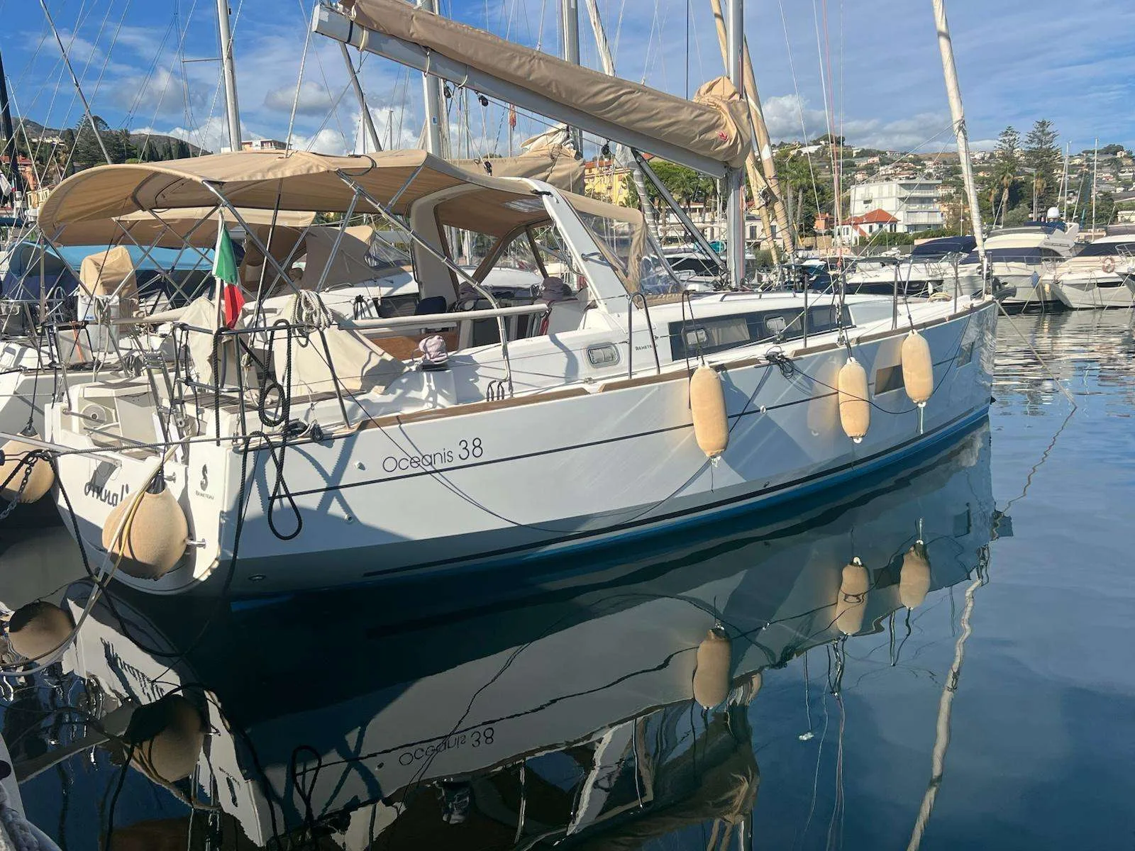 Beneteau OCEANIS 38 usato - foto 1