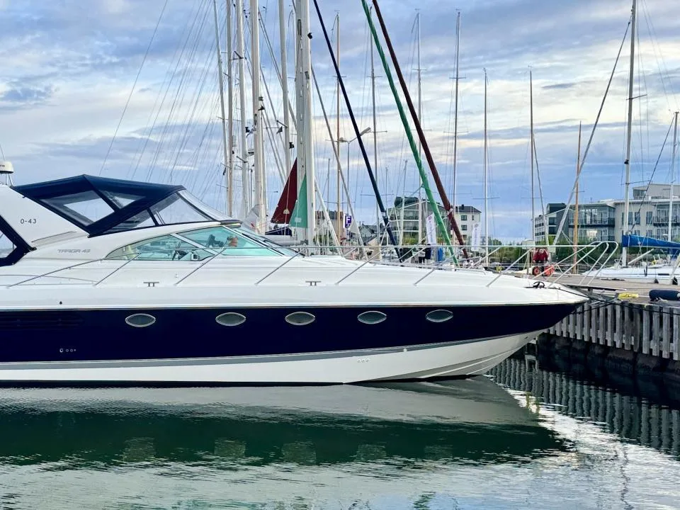 Fairline Targa 43 used - photo 1