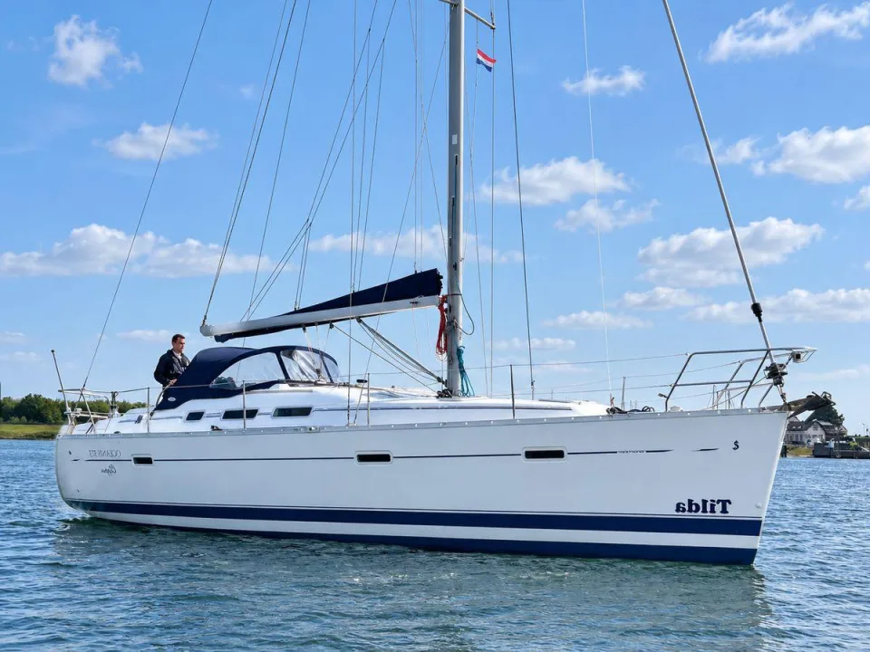 Beneteau Oceanis 373 Clipper used - photo 1
