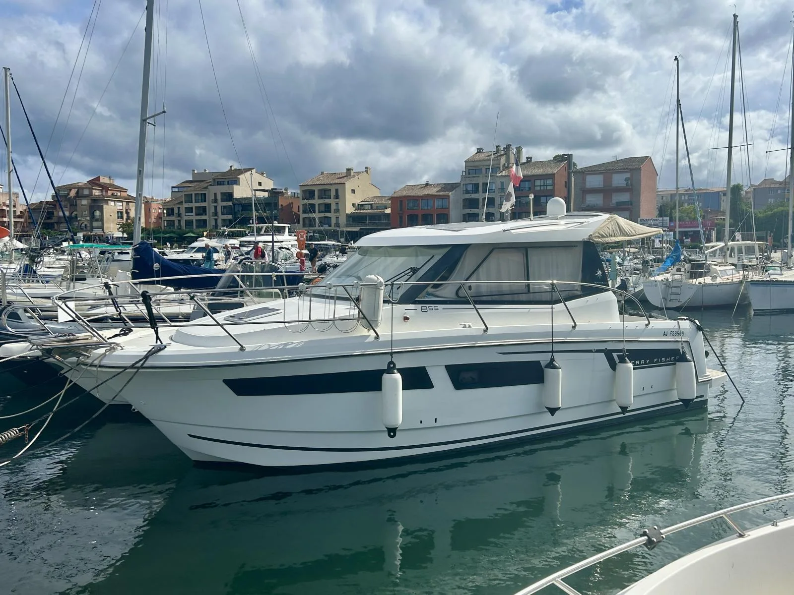 Jeanneau merry fisher 8.55 gebraucht - Foto 1