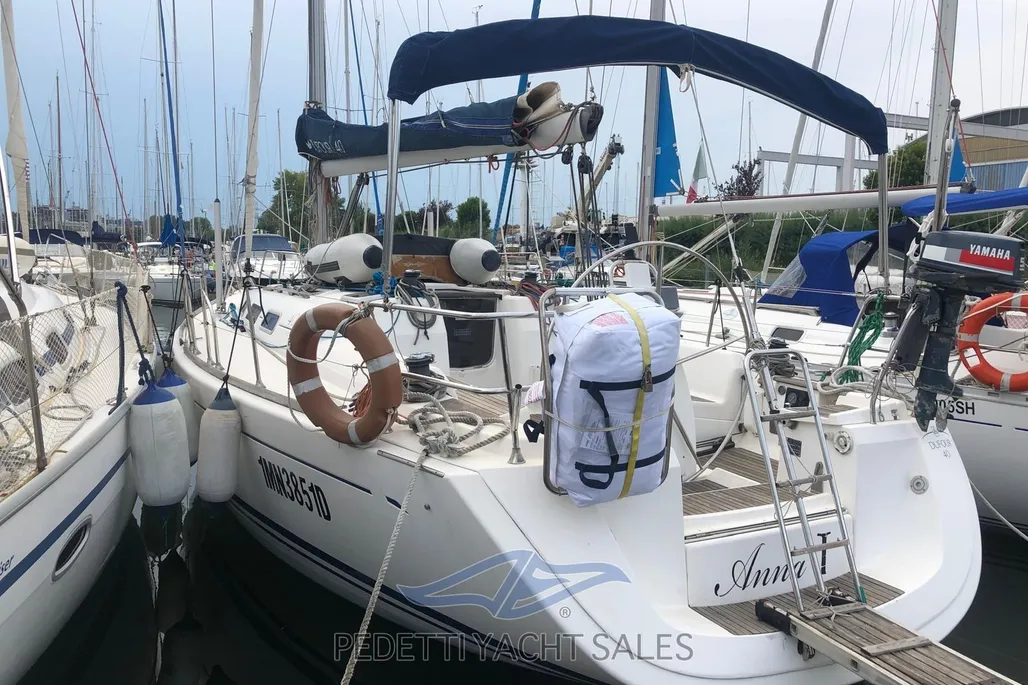 Dufour 40 Performance used - photo 1