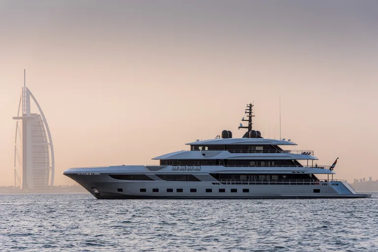Gulf Craft Majesty 175