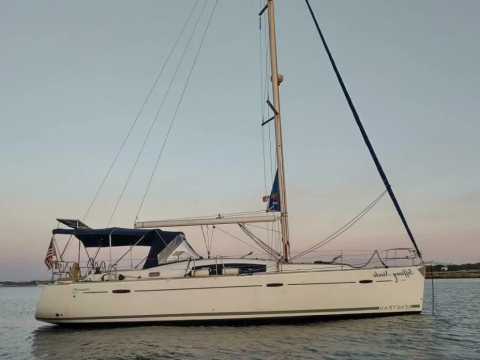 Beneteau Oceanis 43 usato - foto 1